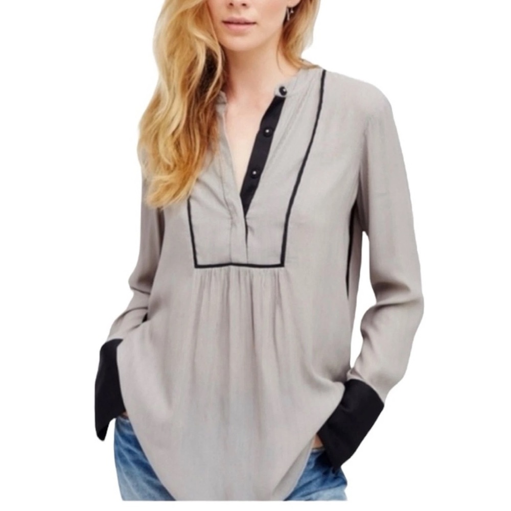 Free People striped blouse black satin like cuffs covered snap buttons. Size M